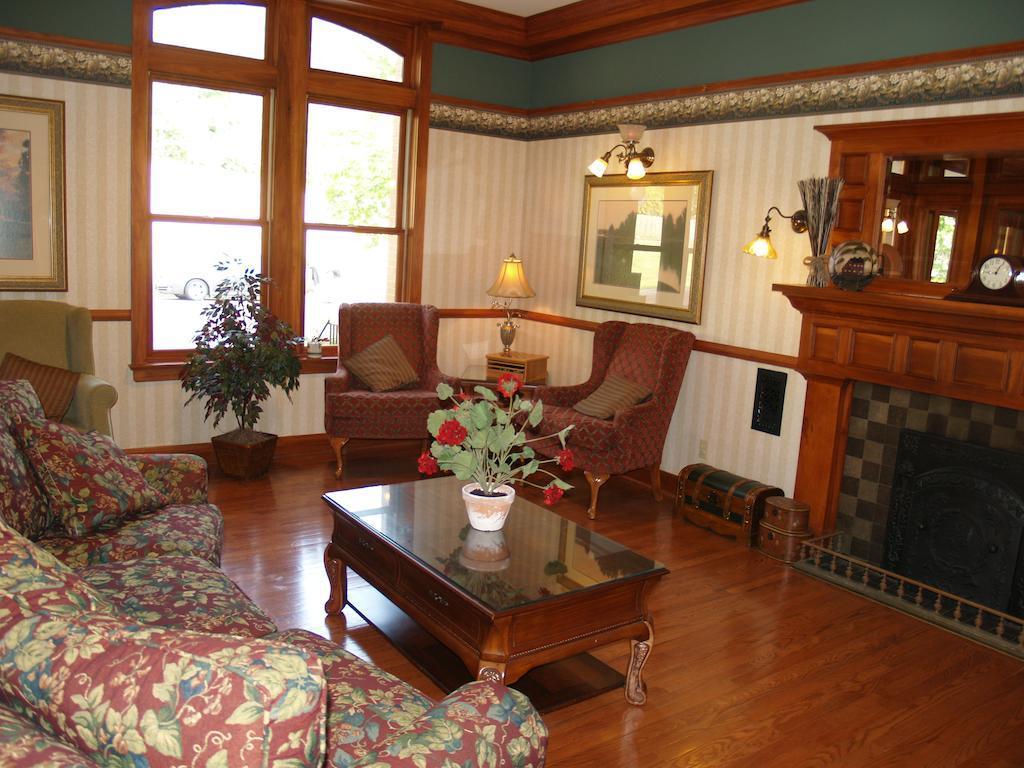 Country Inn & Suites By Radisson, St Charles Historic District Saint Charles Εξωτερικό φωτογραφία