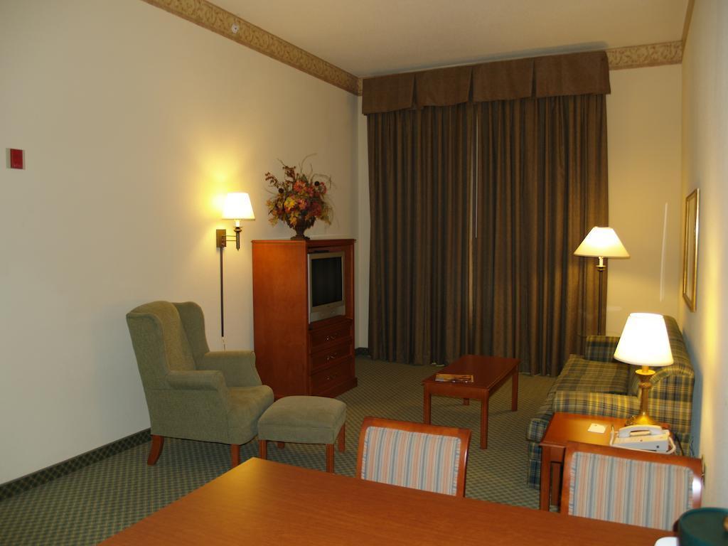 Country Inn & Suites By Radisson, St Charles Historic District Saint Charles Εξωτερικό φωτογραφία