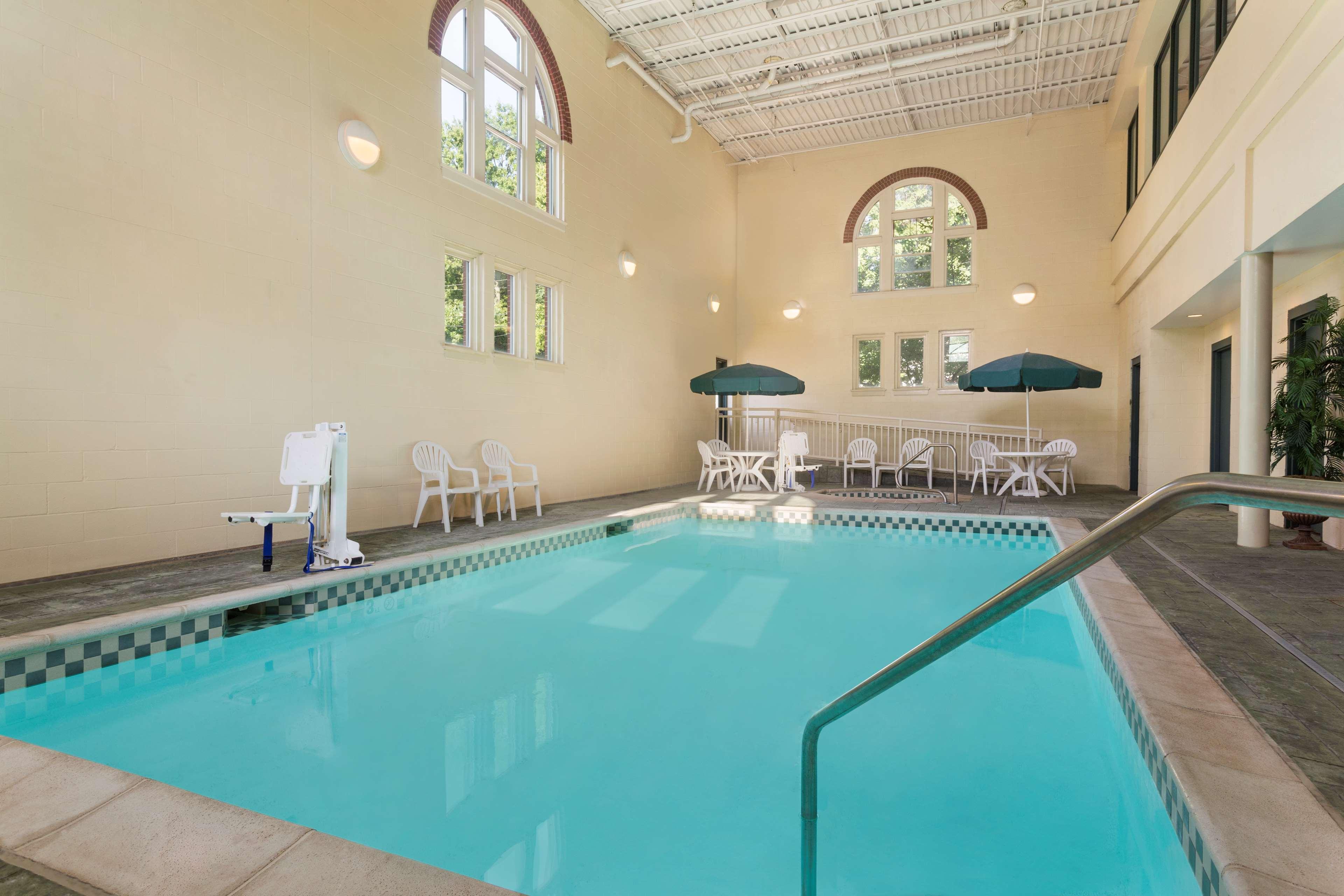 Country Inn & Suites By Radisson, St Charles Historic District Saint Charles Εξωτερικό φωτογραφία
