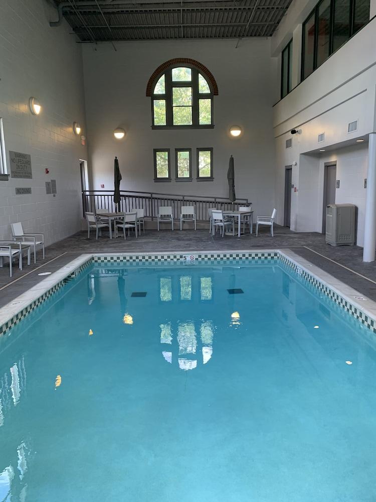 Country Inn & Suites By Radisson, St Charles Historic District Saint Charles Εξωτερικό φωτογραφία